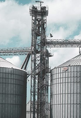 Highlights of the Governance and Administrative Framework of the Petroleum Industry.